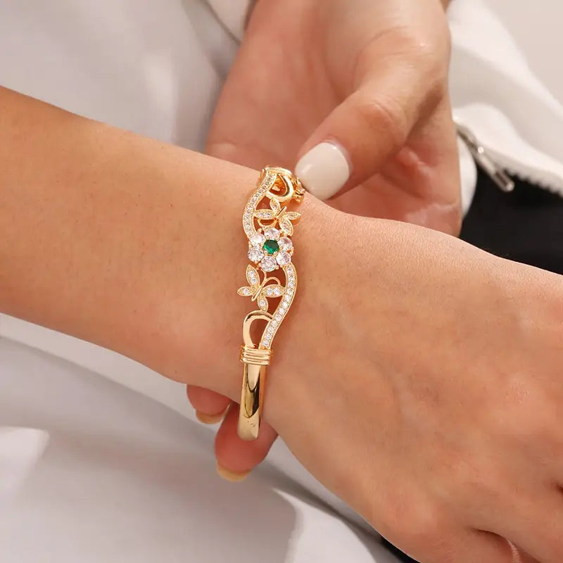 Isla Beaumont Bracelet | Gold