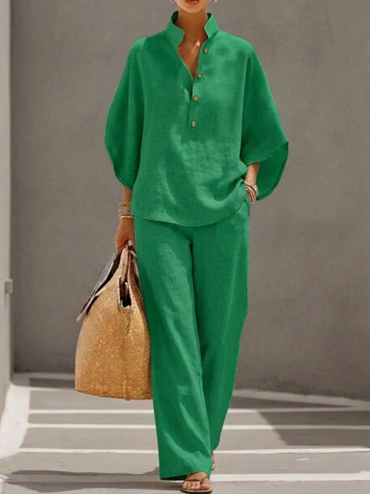 Mariel | Cotton and linen set with batwing sleeves and wide-leg pants